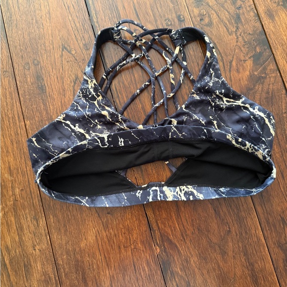 Constantly Varied Gear CVG Butterfly Back Sports Bra Black w/ Gold Marble  XL - Picture 6 of 7